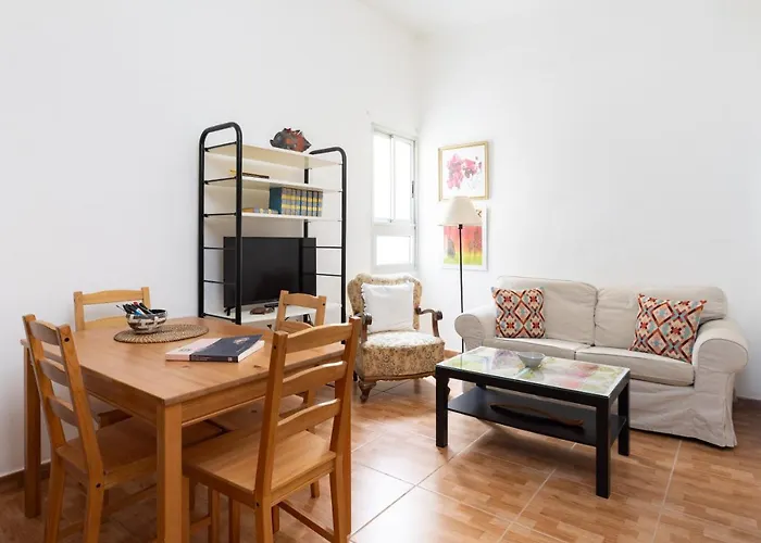 Home2book Charming Cruz Center *